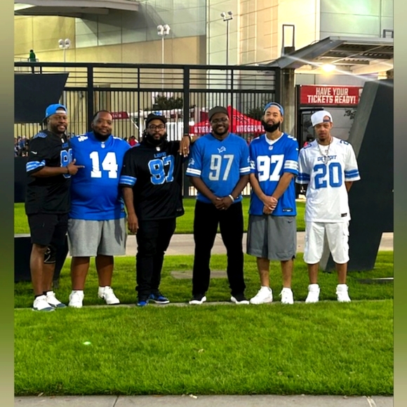 Meet your Posher, Vicari - Picture 2 of 3